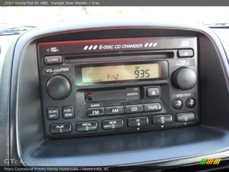 Starlight Silver Metallic / Gray 2004 Honda Pilot EX 4WD