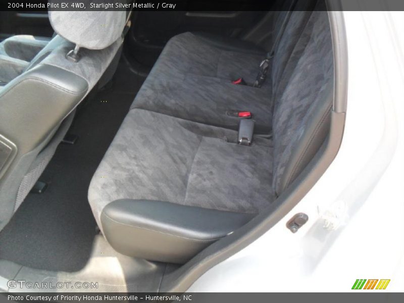 Starlight Silver Metallic / Gray 2004 Honda Pilot EX 4WD