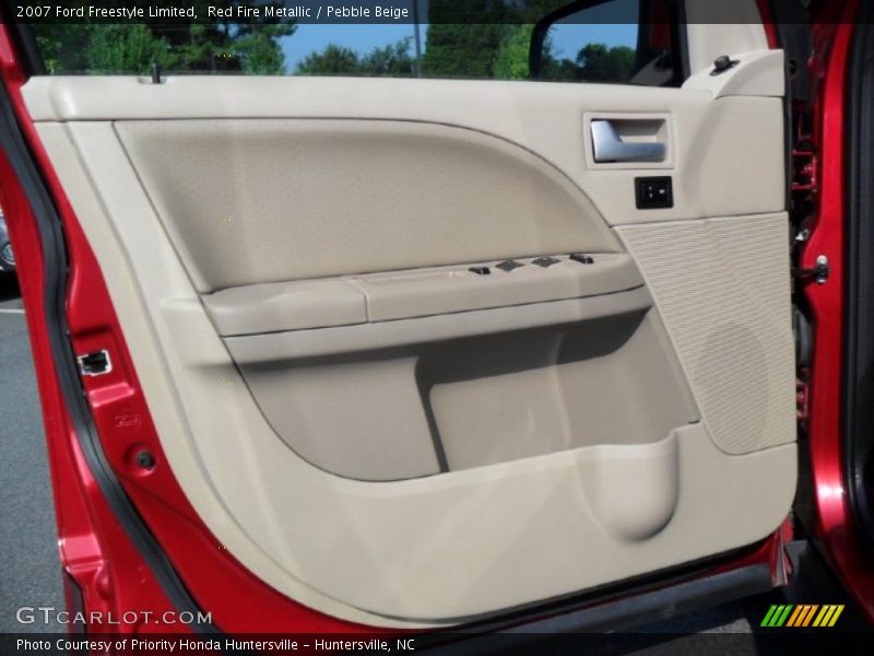 Red Fire Metallic / Pebble Beige 2007 Ford Freestyle Limited