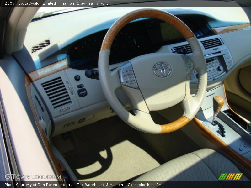 Phantom Gray Pearl / Ivory 2005 Toyota Avalon Limited