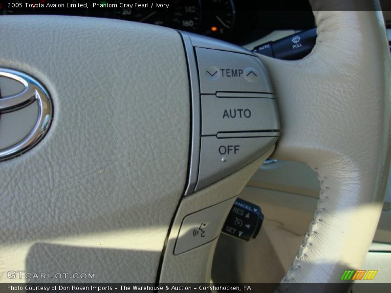 Phantom Gray Pearl / Ivory 2005 Toyota Avalon Limited