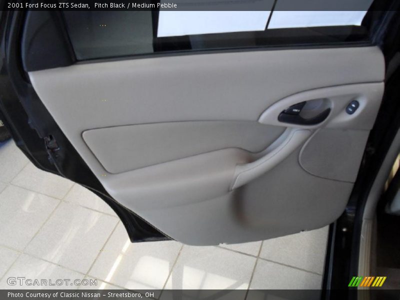 Pitch Black / Medium Pebble 2001 Ford Focus ZTS Sedan