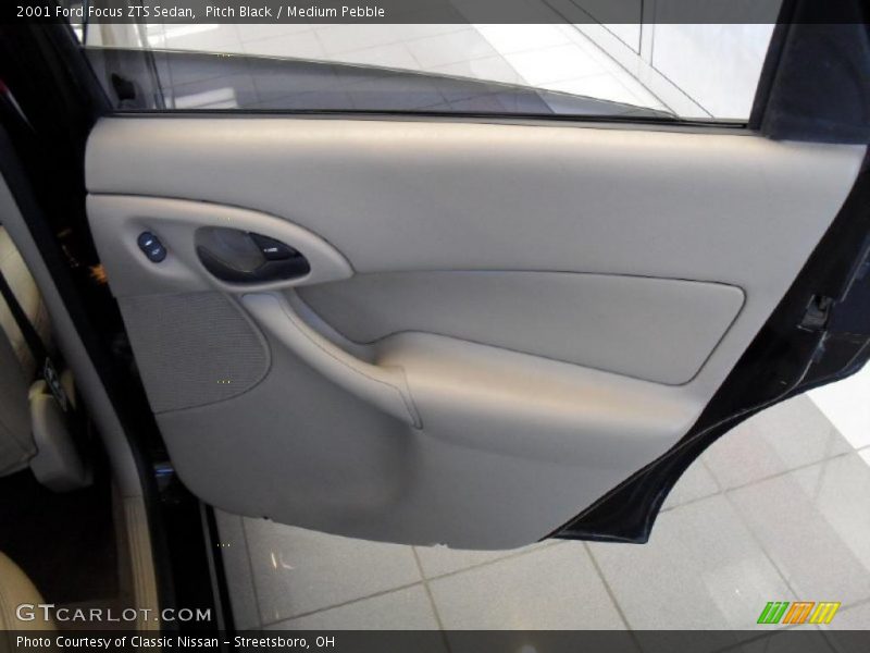Pitch Black / Medium Pebble 2001 Ford Focus ZTS Sedan