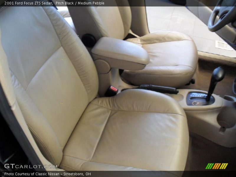 Pitch Black / Medium Pebble 2001 Ford Focus ZTS Sedan