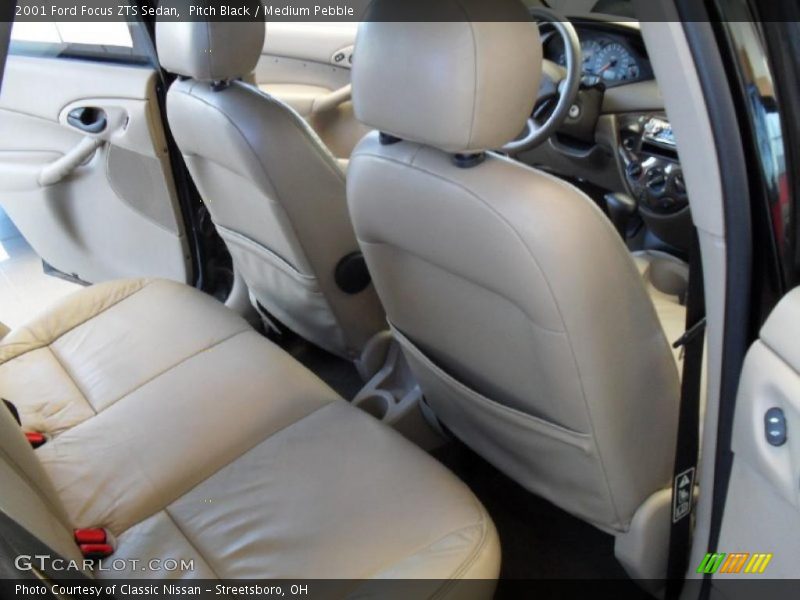 Pitch Black / Medium Pebble 2001 Ford Focus ZTS Sedan