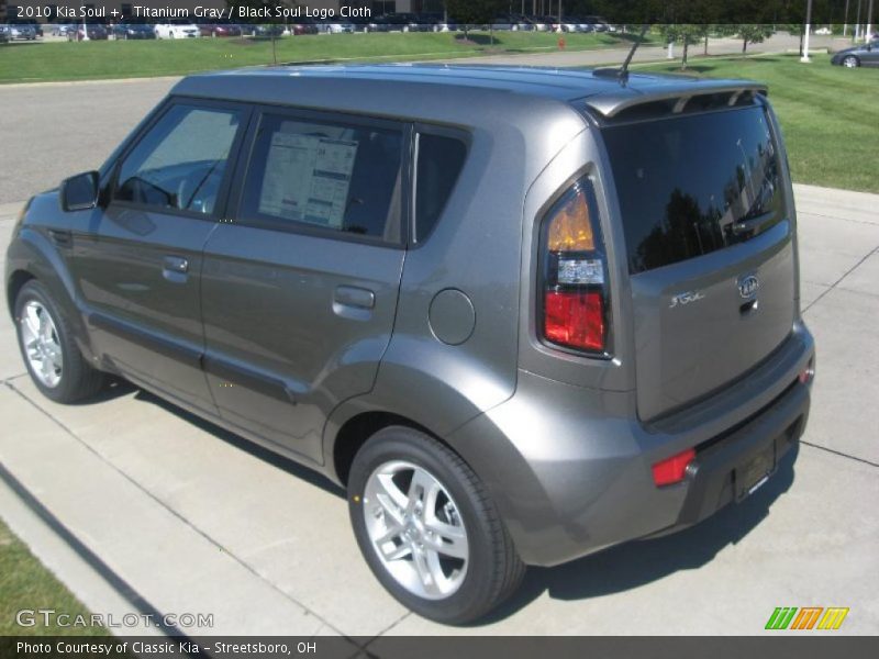 Titanium Gray / Black Soul Logo Cloth 2010 Kia Soul +