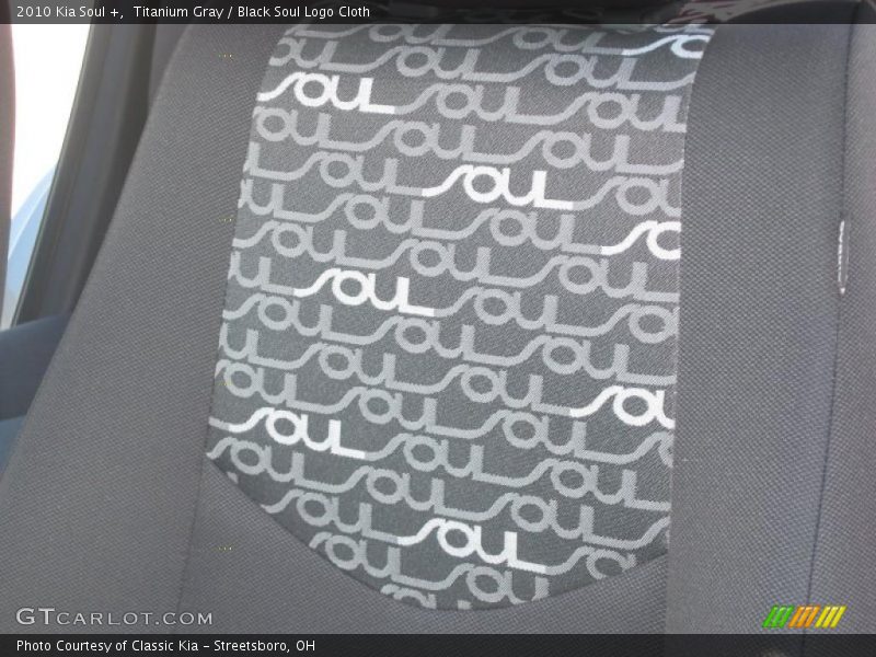 Titanium Gray / Black Soul Logo Cloth 2010 Kia Soul +