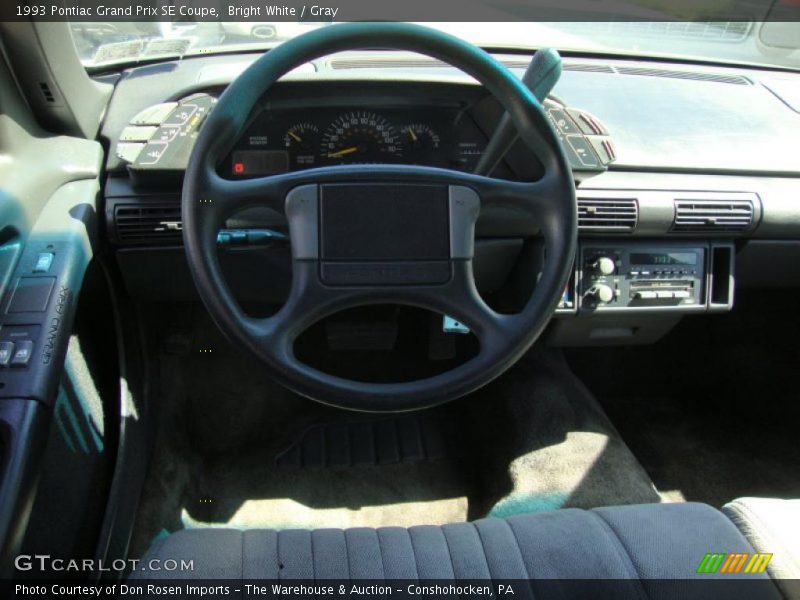 Bright White / Gray 1993 Pontiac Grand Prix SE Coupe