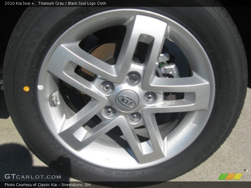 Titanium Gray / Black Soul Logo Cloth 2010 Kia Soul +