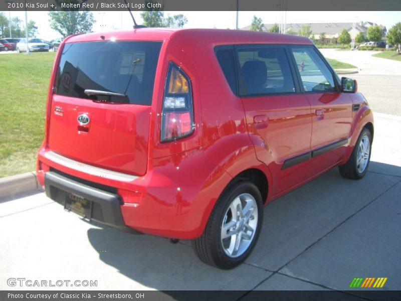 Molten Red / Black Soul Logo Cloth 2010 Kia Soul +