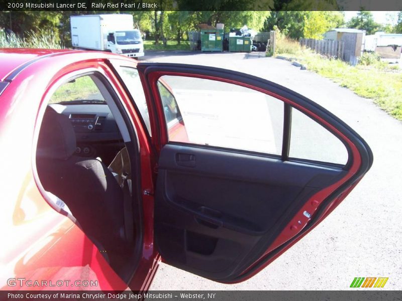 Rally Red Pearl / Black 2009 Mitsubishi Lancer DE
