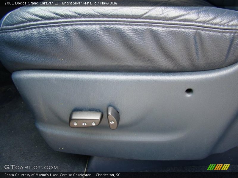 Bright Silver Metallic / Navy Blue 2001 Dodge Grand Caravan ES