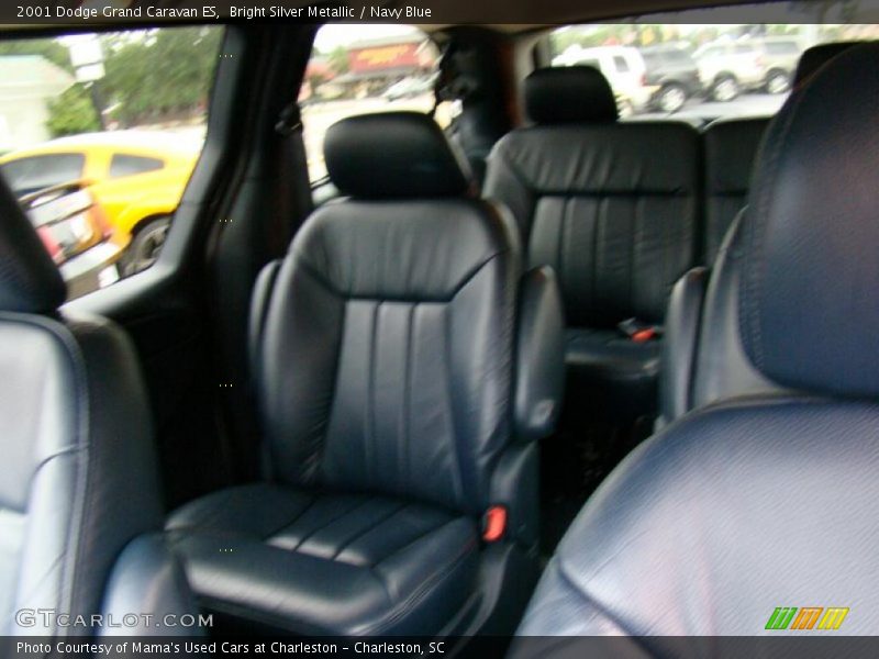 Bright Silver Metallic / Navy Blue 2001 Dodge Grand Caravan ES
