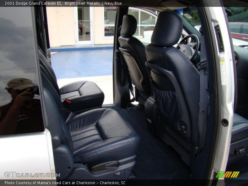 Bright Silver Metallic / Navy Blue 2001 Dodge Grand Caravan ES