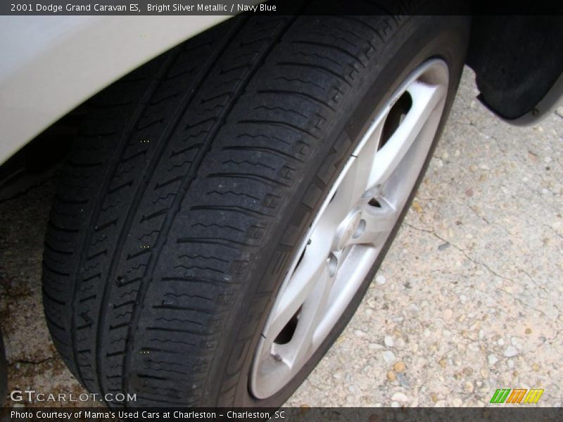 Bright Silver Metallic / Navy Blue 2001 Dodge Grand Caravan ES