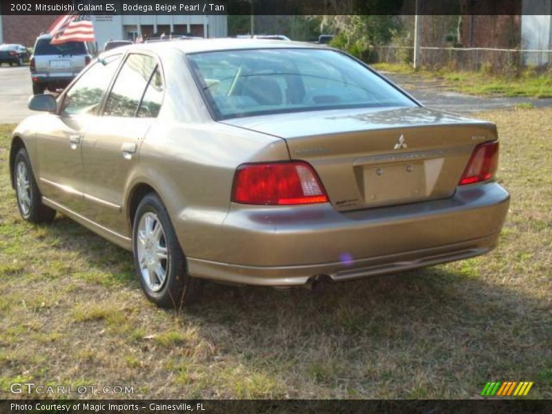 Bodega Beige Pearl / Tan 2002 Mitsubishi Galant ES