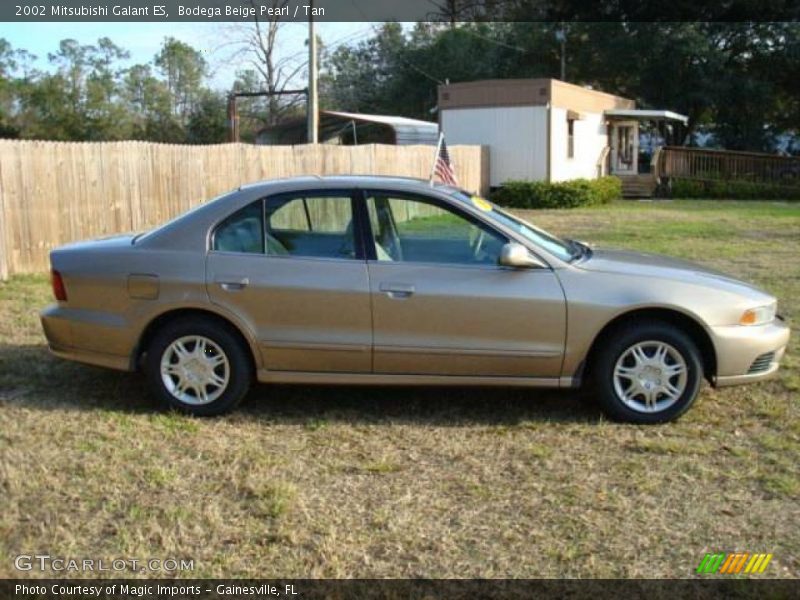 Bodega Beige Pearl / Tan 2002 Mitsubishi Galant ES