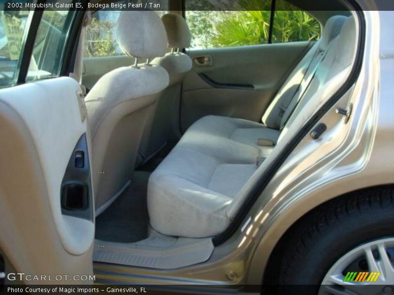 Bodega Beige Pearl / Tan 2002 Mitsubishi Galant ES