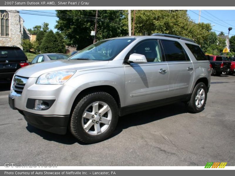 Silver Pearl / Gray 2007 Saturn Outlook XR AWD