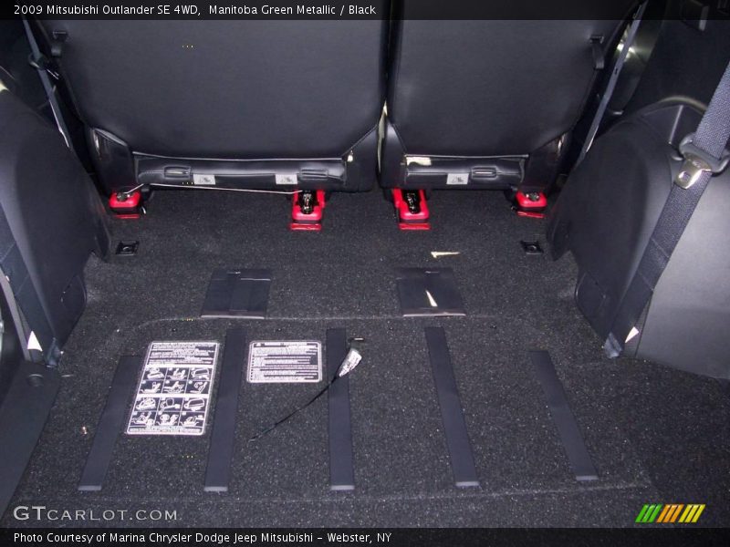 Manitoba Green Metallic / Black 2009 Mitsubishi Outlander SE 4WD