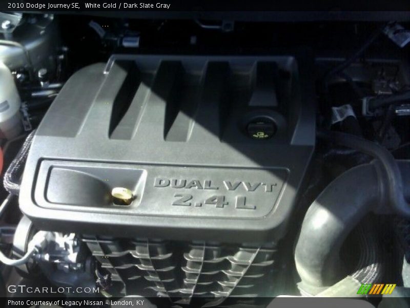 White Gold / Dark Slate Gray 2010 Dodge Journey SE