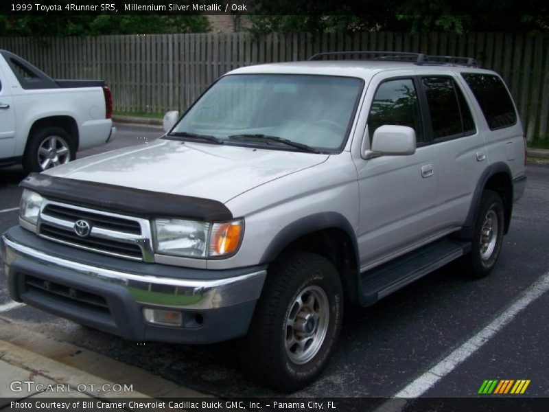 Millennium Silver Metallic / Oak 1999 Toyota 4Runner SR5