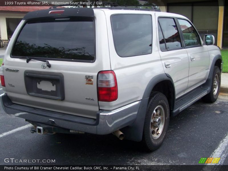 Millennium Silver Metallic / Oak 1999 Toyota 4Runner SR5