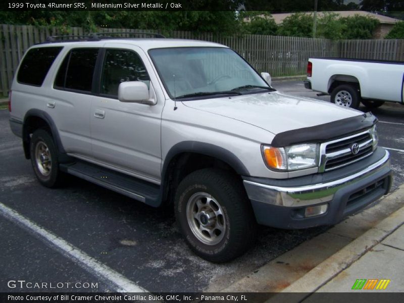 Millennium Silver Metallic / Oak 1999 Toyota 4Runner SR5