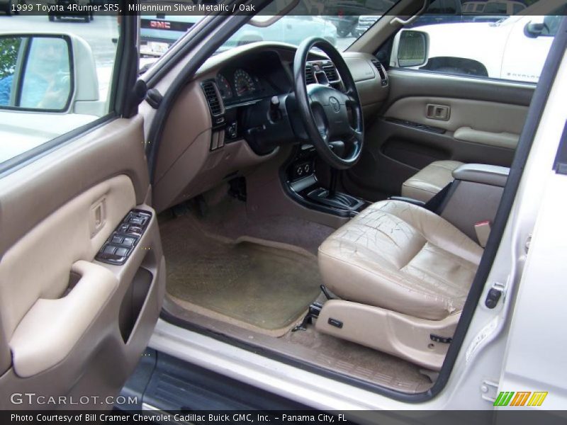 Millennium Silver Metallic / Oak 1999 Toyota 4Runner SR5