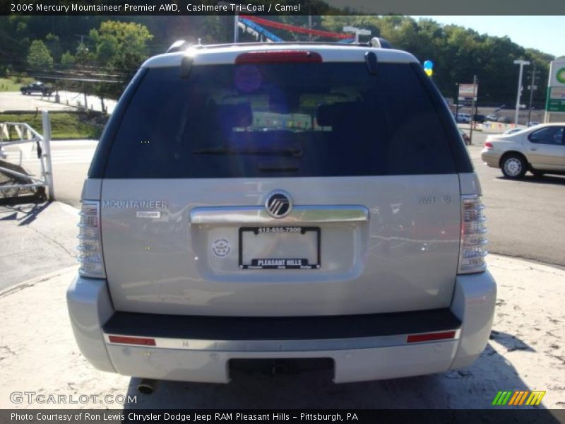 Cashmere Tri-Coat / Camel 2006 Mercury Mountaineer Premier AWD