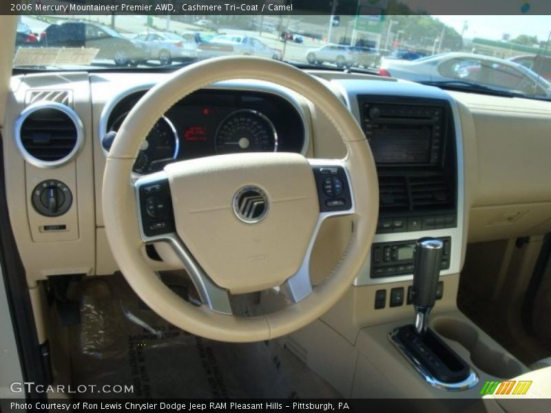 Cashmere Tri-Coat / Camel 2006 Mercury Mountaineer Premier AWD