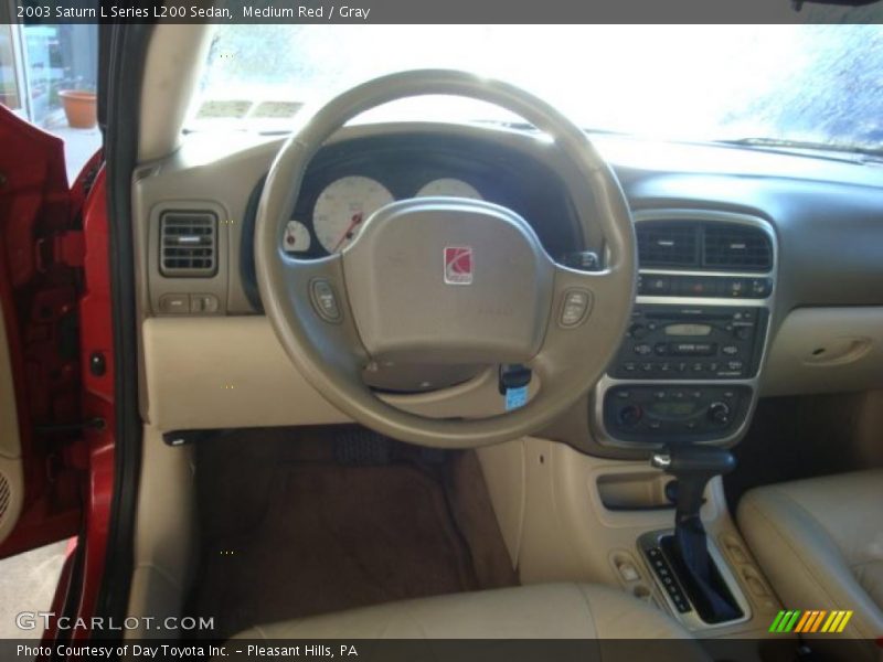 Medium Red / Gray 2003 Saturn L Series L200 Sedan