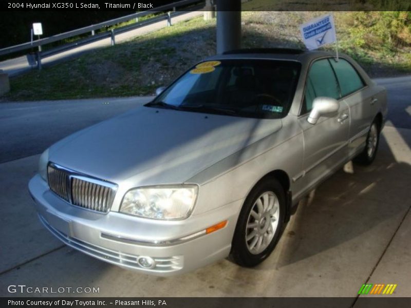 Titanium / Black 2004 Hyundai XG350 L Sedan