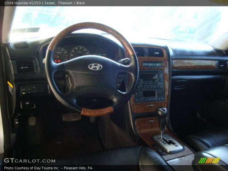 Titanium / Black 2004 Hyundai XG350 L Sedan