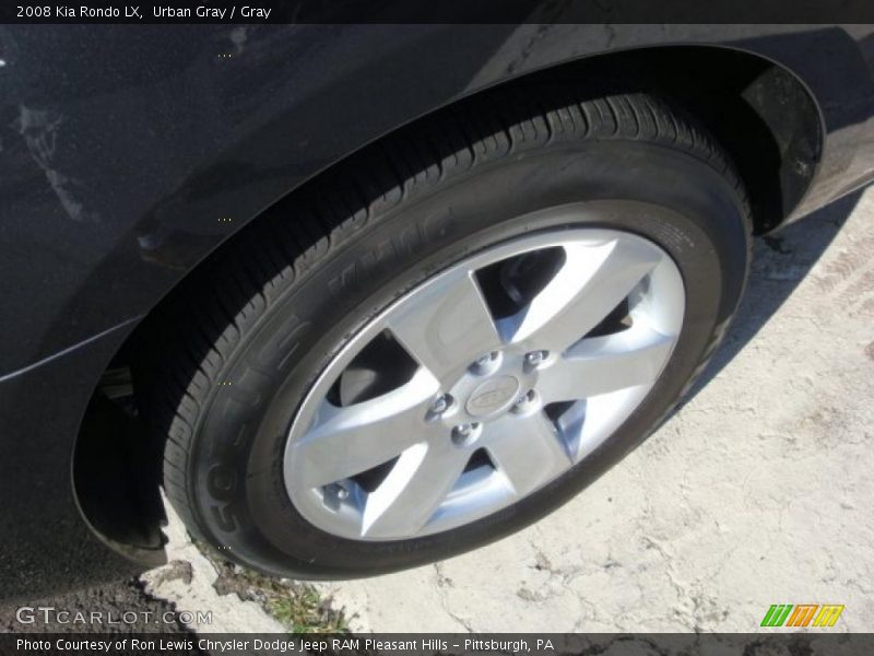 Urban Gray / Gray 2008 Kia Rondo LX