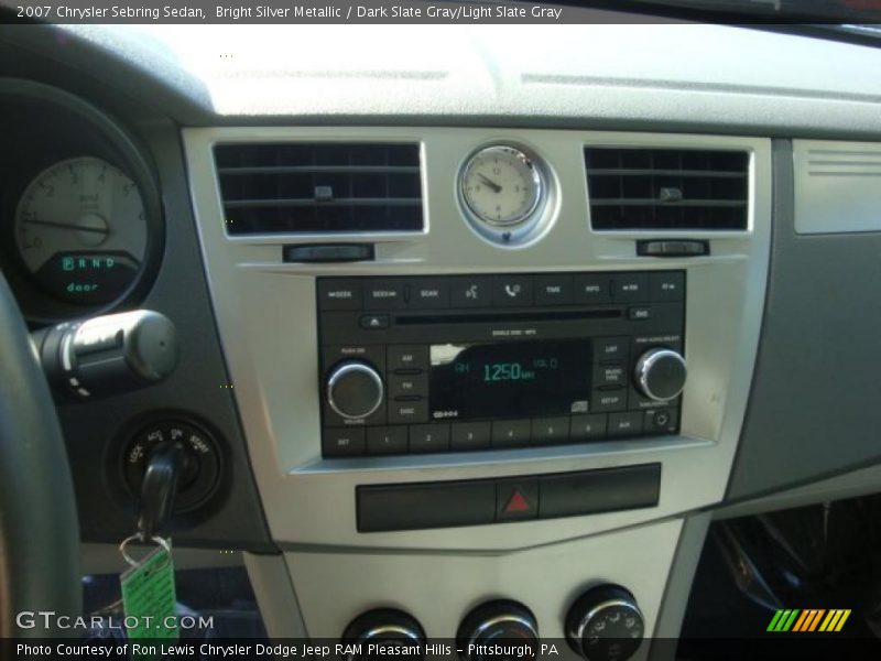 Bright Silver Metallic / Dark Slate Gray/Light Slate Gray 2007 Chrysler Sebring Sedan