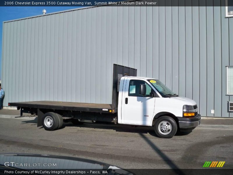 Summit White / Medium Dark Pewter 2006 Chevrolet Express 3500 Cutaway Moving Van