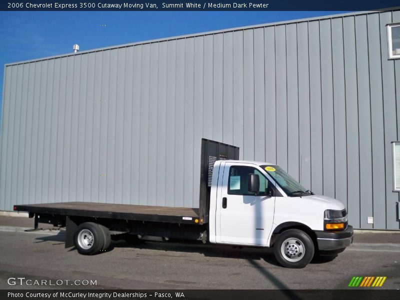 Summit White / Medium Dark Pewter 2006 Chevrolet Express 3500 Cutaway Moving Van
