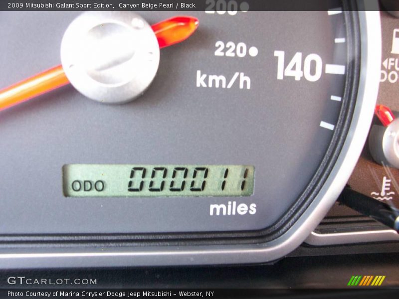 Canyon Beige Pearl / Black 2009 Mitsubishi Galant Sport Edition