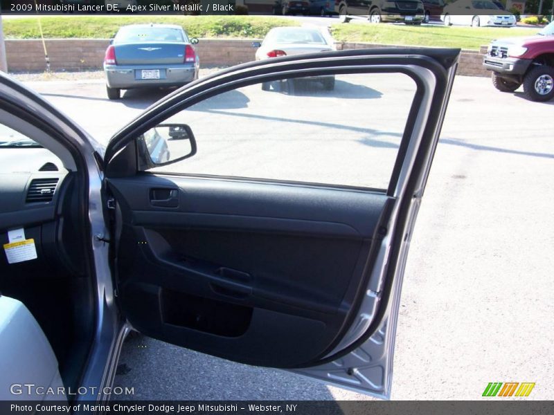 Apex Silver Metallic / Black 2009 Mitsubishi Lancer DE