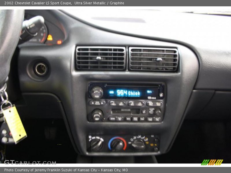 Ultra Silver Metallic / Graphite 2002 Chevrolet Cavalier LS Sport Coupe