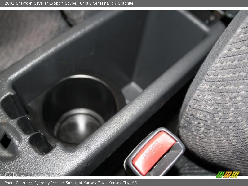 Ultra Silver Metallic / Graphite 2002 Chevrolet Cavalier LS Sport Coupe