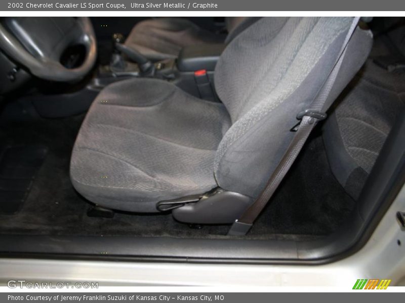 Ultra Silver Metallic / Graphite 2002 Chevrolet Cavalier LS Sport Coupe
