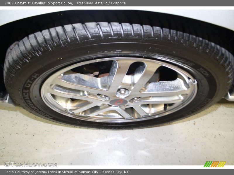 Ultra Silver Metallic / Graphite 2002 Chevrolet Cavalier LS Sport Coupe