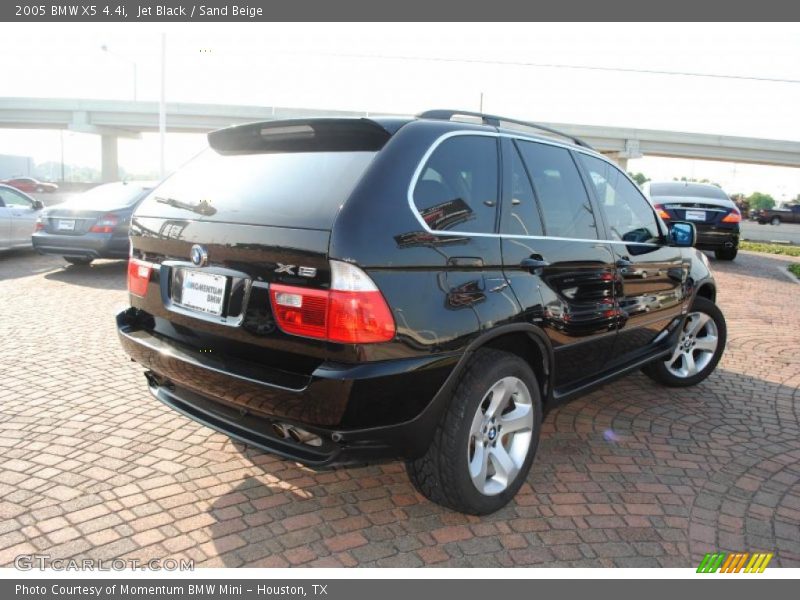 Jet Black / Sand Beige 2005 BMW X5 4.4i