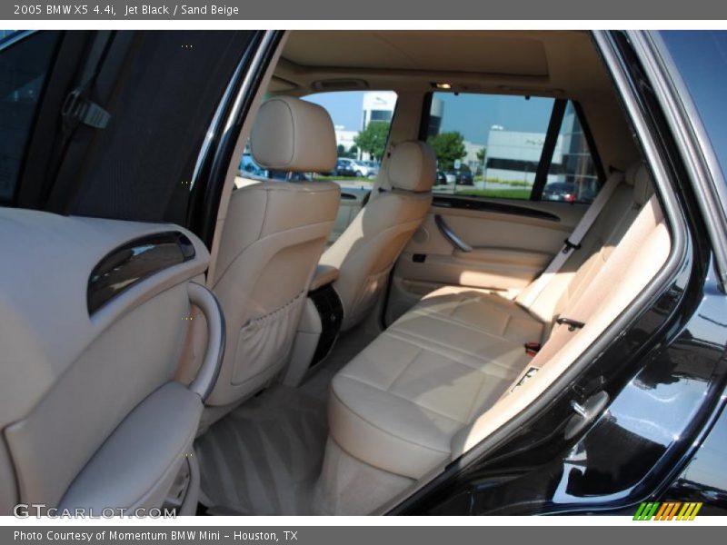 Jet Black / Sand Beige 2005 BMW X5 4.4i