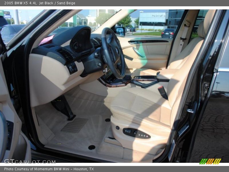 Jet Black / Sand Beige 2005 BMW X5 4.4i