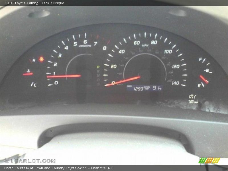 Black / Bisque 2010 Toyota Camry