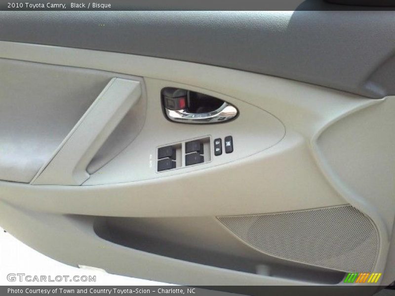 Black / Bisque 2010 Toyota Camry