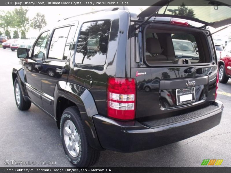 Brilliant Black Crystal Pearl / Pastel Pebble Beige 2010 Jeep Liberty Sport